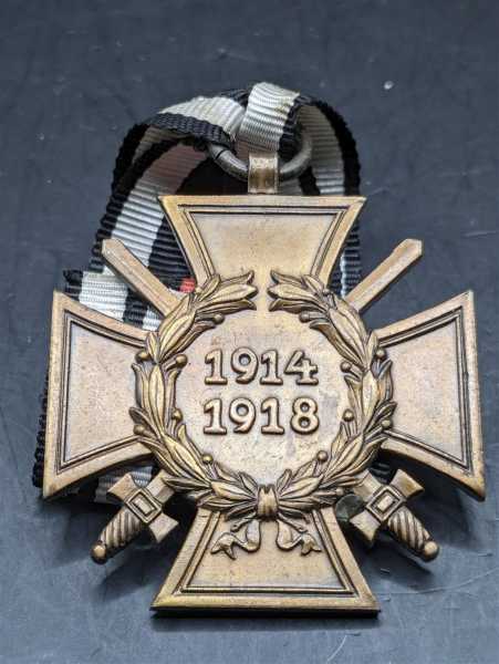 Orden Frontkämpfer Ehrenkreuz 1914-1918 am Band Militaria Hersteller R.V. 37