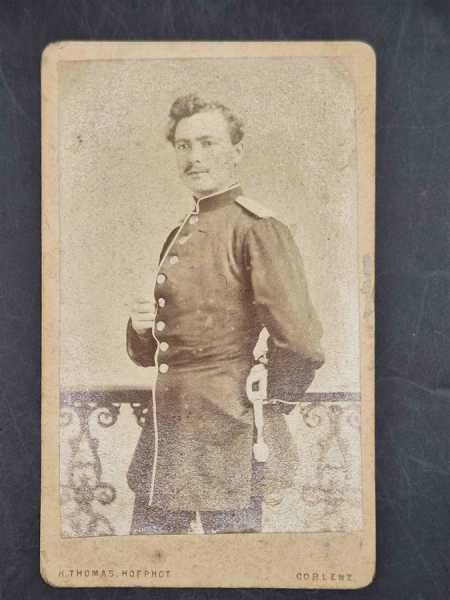 CDV um 1900 Militaria Soldat Uniform Waffenrock Coblenz Regiment Offizier