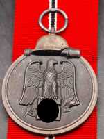 Medaille Winterschlacht im Osten 1941/42 Hersteller 93 Richard Simm & Söhne