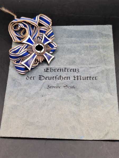 Ehrenkreuz der Deutschen Mutter Zweite Stufe Silber Mutterkreuz am Band Fritz Zimmermann Stuttgart