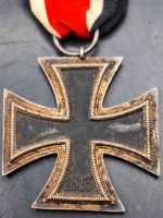 EK2 Eisernes Kreuz 2. Klasse 1939 am Band Hersteller 55...