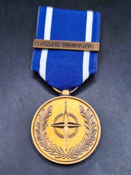 Ehrenzeichen der Bundeswehr BRD Einsatzmedaille Former Yugoslavia NATO OTAN