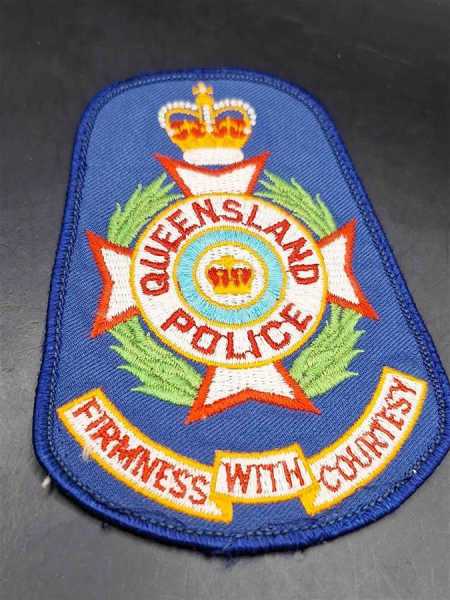 Ärmelabzeichen  Patch Australien Queensland Police Firmness with Countesy