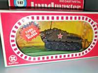 Landmaster T409 SU 100 Russia Russland Panzer Die Cast...