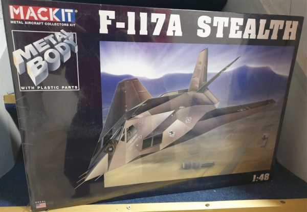 MACKIT 2008 F-117A Stealth 1:48 Modellbau Flugzeug NEU EINGESCHWEIßT Bomber RAR