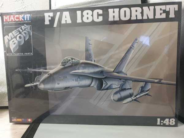 MACKIT 2019 F/A 18 C Hornet Modellbausatz Metal Body 1:48 EINGESCHWEIßT RAR