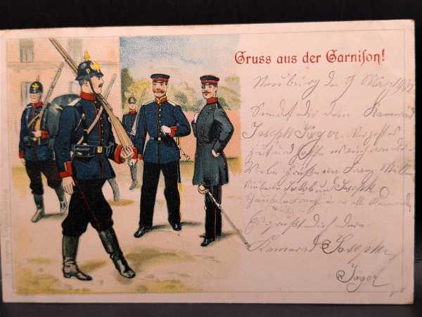 AK Ansichtskarte Postkarte Gruss aus der Garnison 1902 Regiment Farbe Uniform