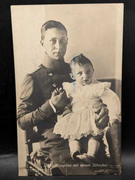 AK Ansichtskarte Postkarte Unser Kronprinz mit seinem Söhnchen Feldpost Adel