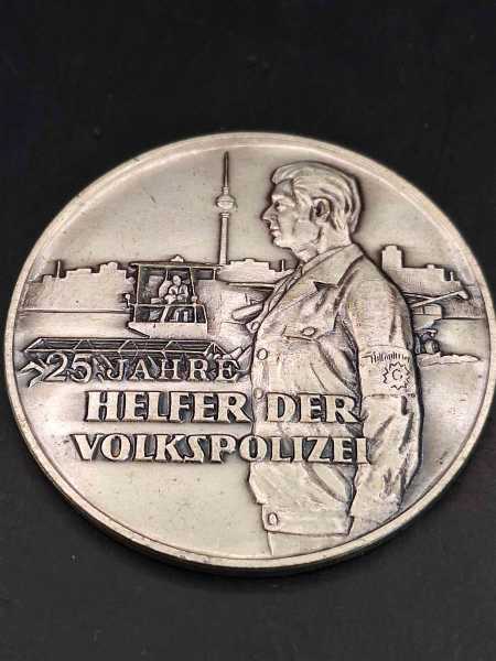 DDR NVA Medaille Münze Helfer der Volkspolizei 25 Jahre VoPo