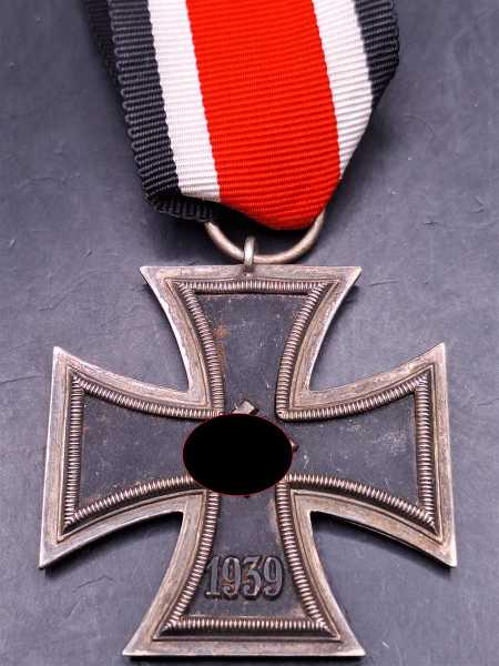 EK2 Eisernes Kreuz 2. Klasse 1939 Am Band Schöner Zustand mit Band