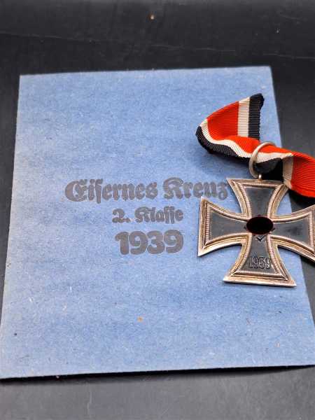 EK2 Eisernes Kreuz 2. Klasse 1939 Am Band Schöner Zustand mit Tütchen  Frostig