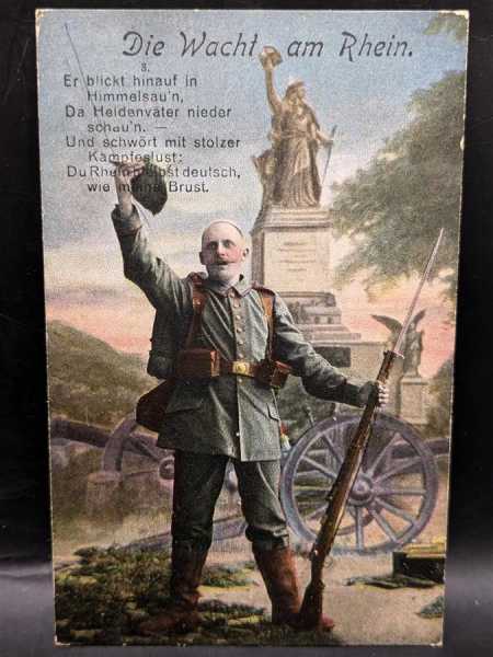 AK Ansichtskarte Postkarte Feldpost Die Wacht am Rhein Soldat Uniform Denkmal