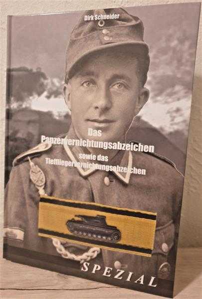 Schneider Panzervernichtungsabzeichen Tieffliegerabzeichen Militaria Orden 2. WK