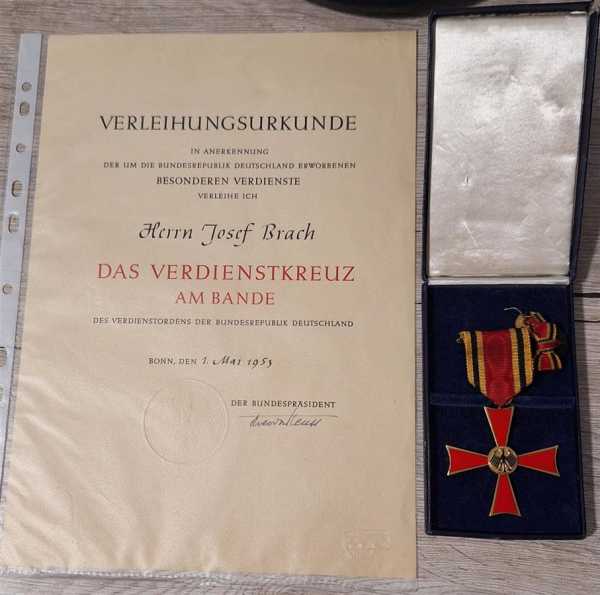 Verleihungsurkunde Verdienstkreuz am Bande BRD FRÜHE JAHRE 1953 Theodor Heuss